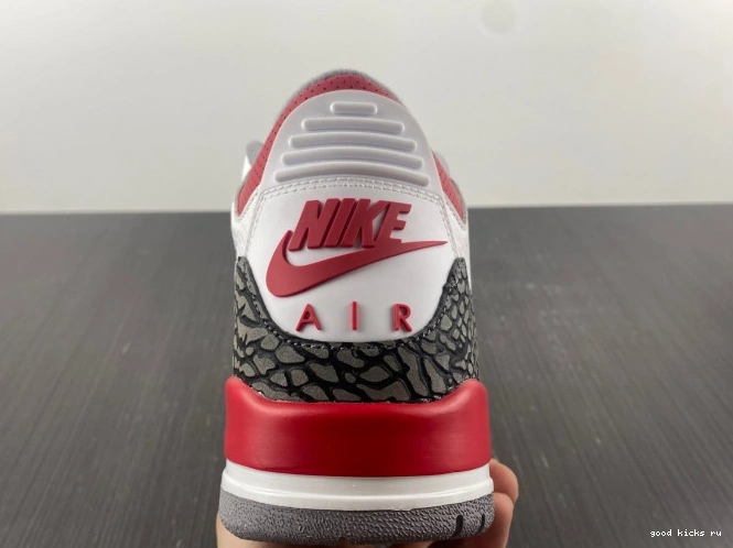 Fire Red 3 Air DN3707-160 Jordan OG 0702